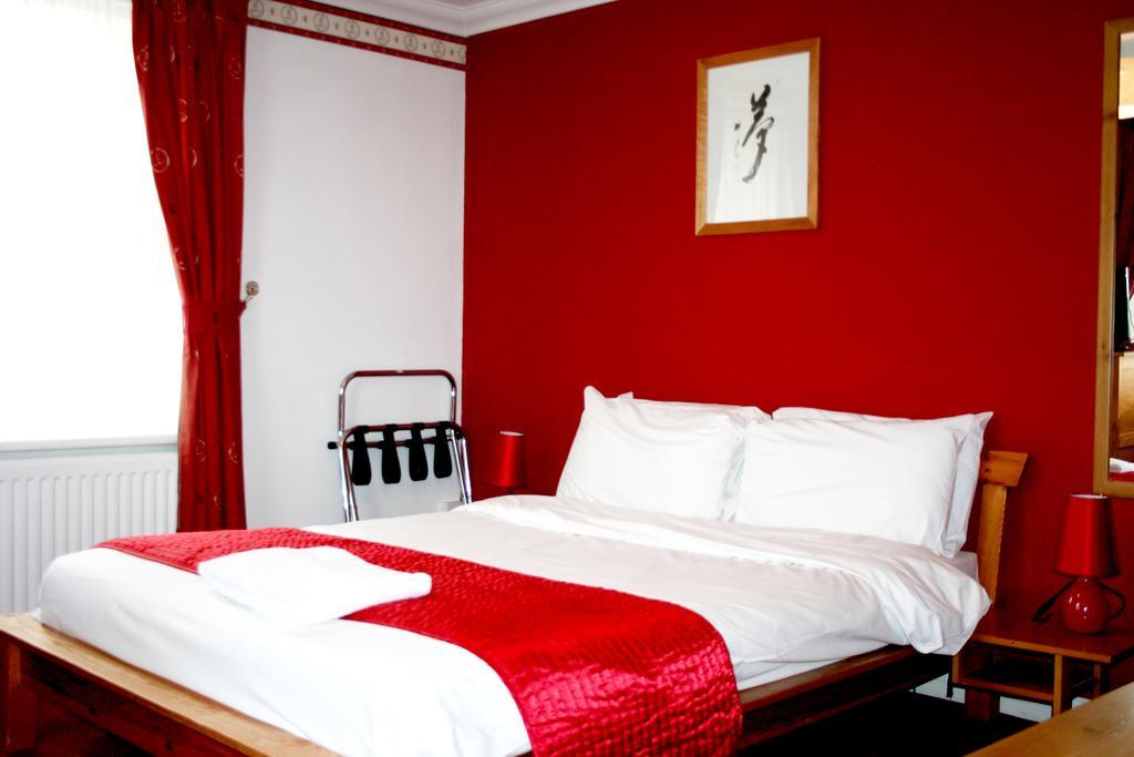 Ilfracombe House - Near Cliffs Pavilion Maison d'hôtes 4*