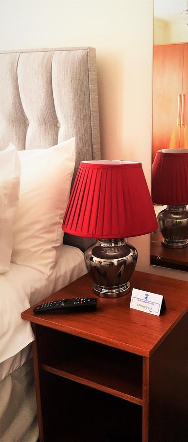 Maison d'hôtes Ilfracombe House - Near Cliffs Pavilion 4*
