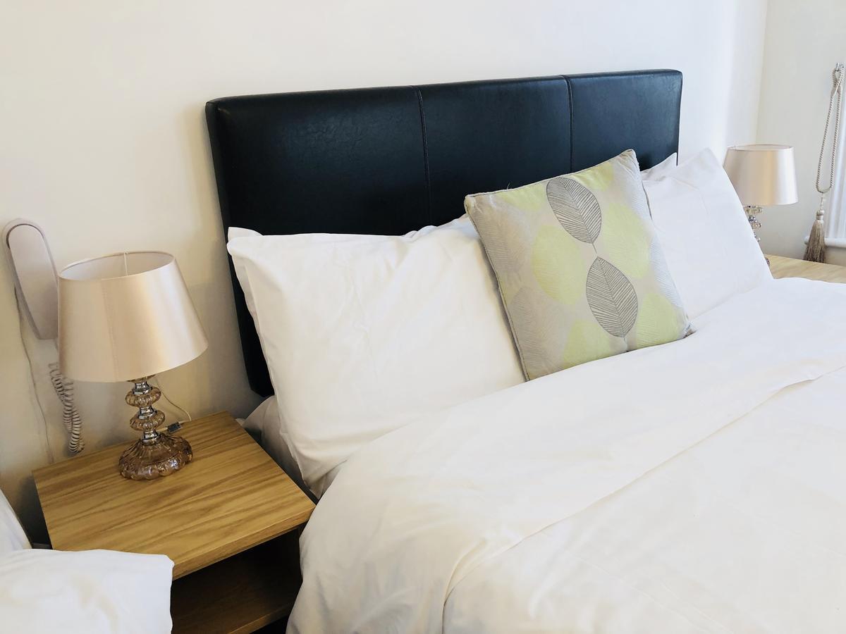 Ilfracombe House - Near Cliffs Pavilion 4*